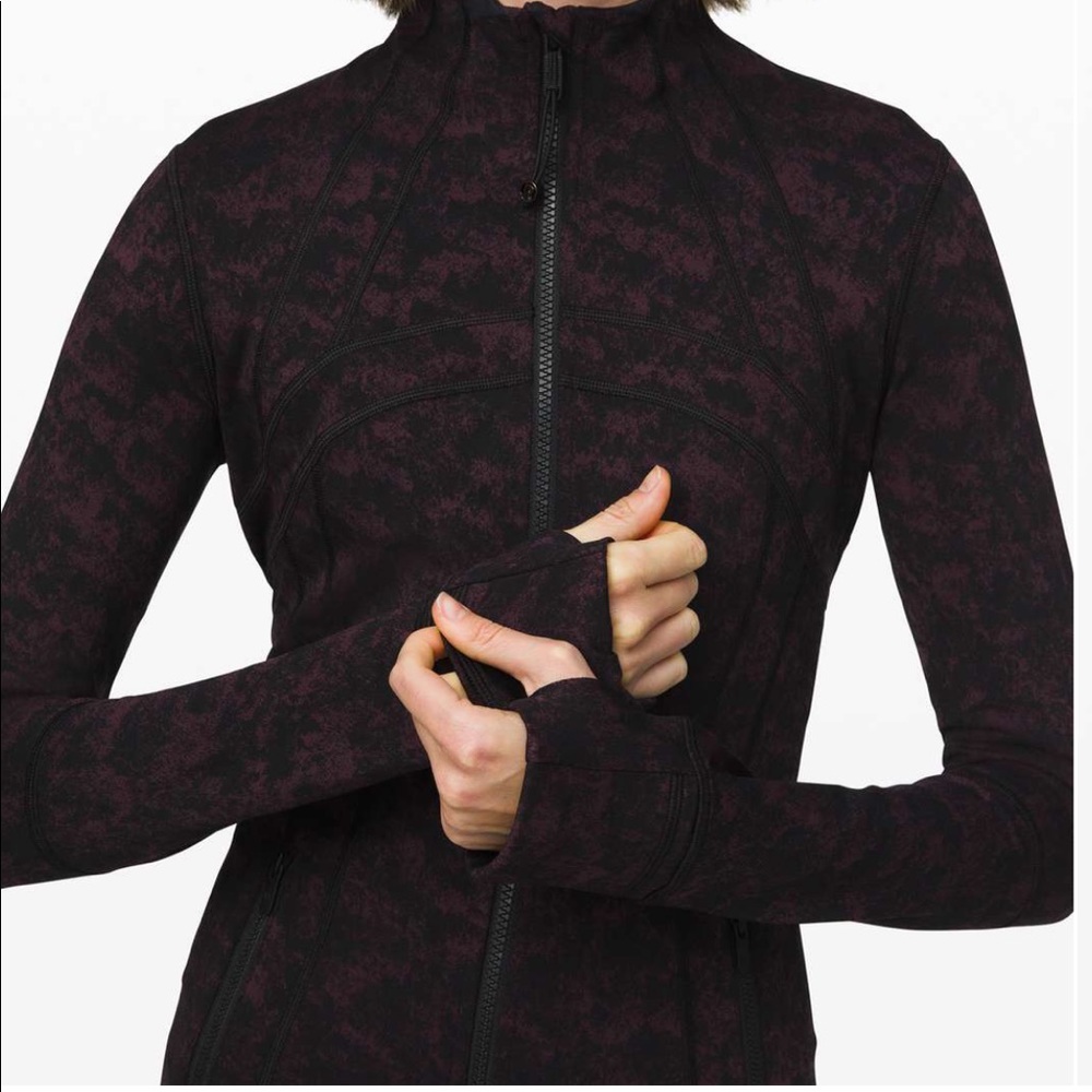 Lulu🍋 Define Jacket Misted Jacquard Black Cherry